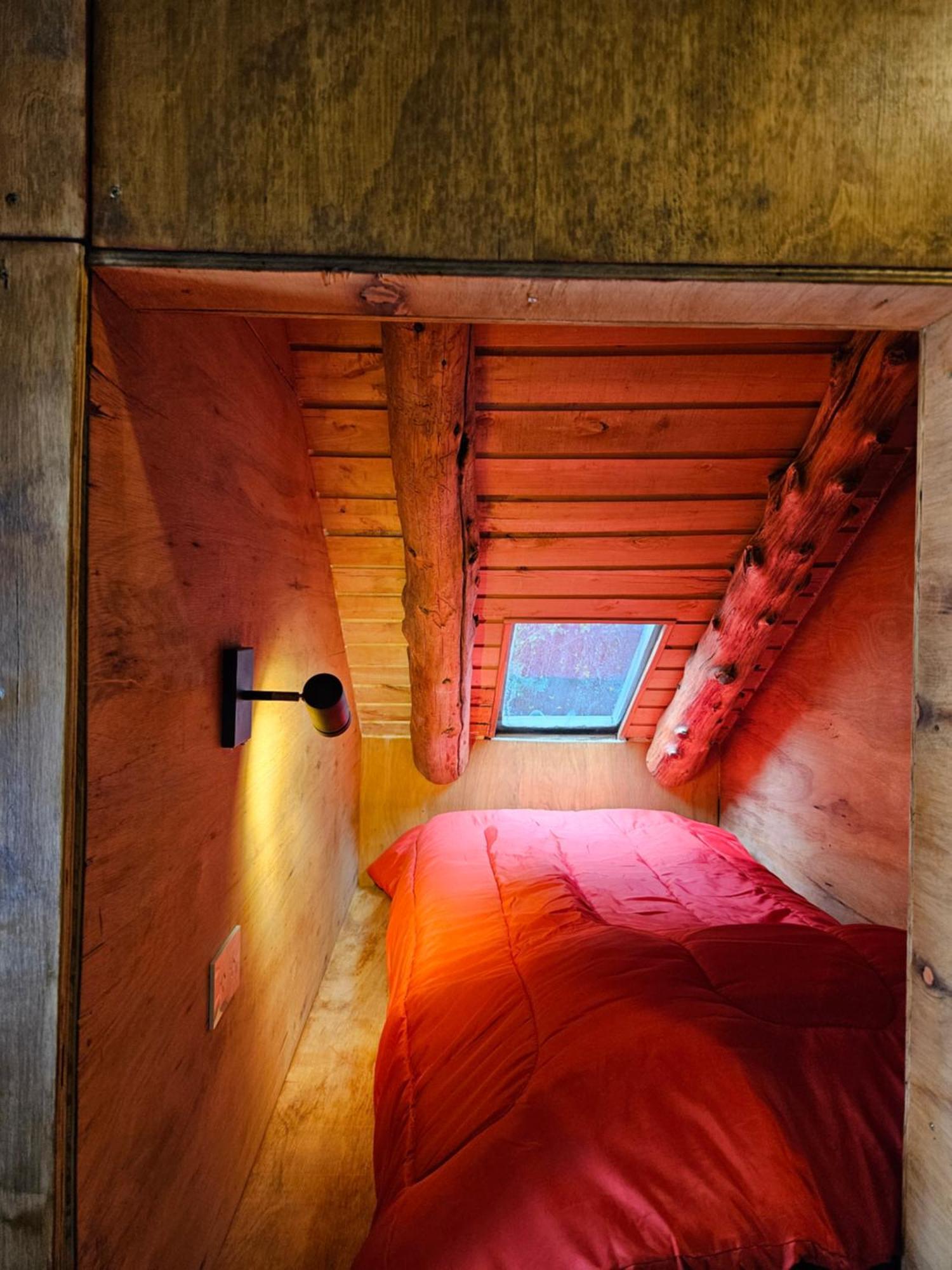 Hostel Capsula Refugio Oeste San Carlos de Bariloche Exteriér fotografie
