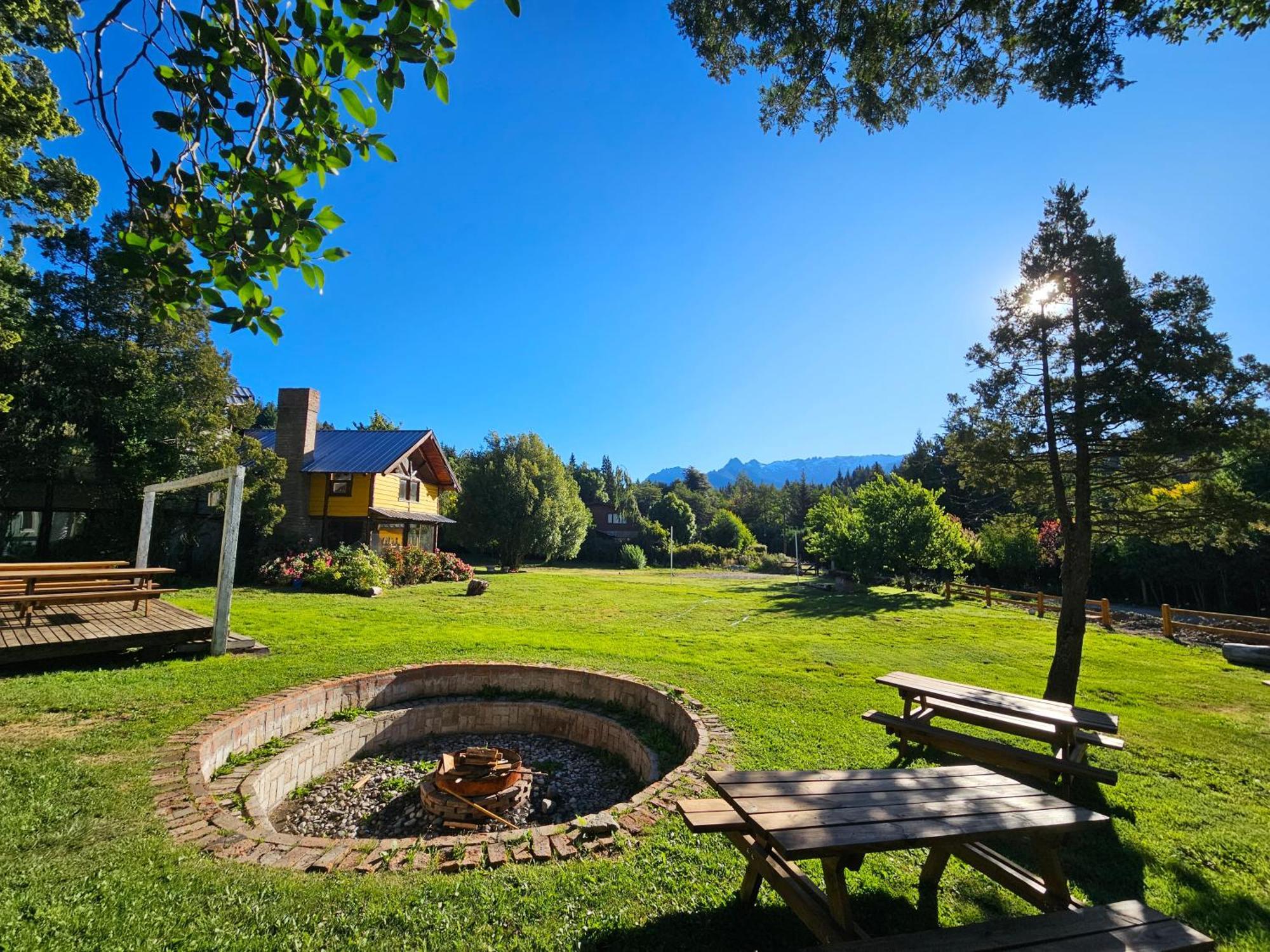 Hostel Capsula Refugio Oeste San Carlos de Bariloche Exteriér fotografie