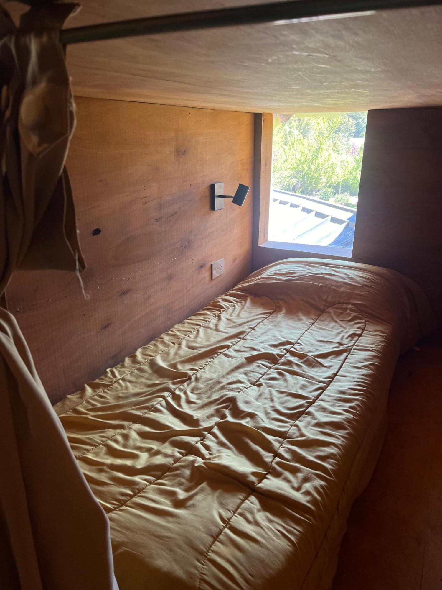 Hostel Capsula Refugio Oeste San Carlos de Bariloche Exteriér fotografie